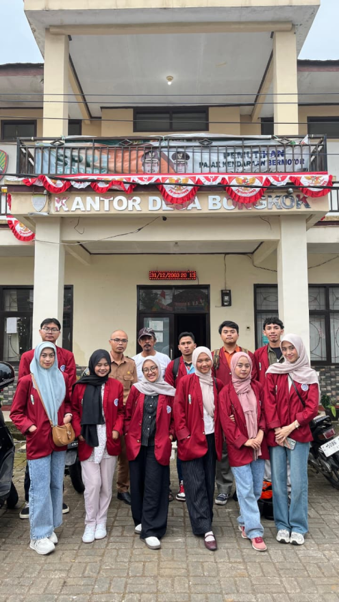 Mahasiswa KKN Universitas Muhammadiyah Bandung Hadir di Desa Bongkok
